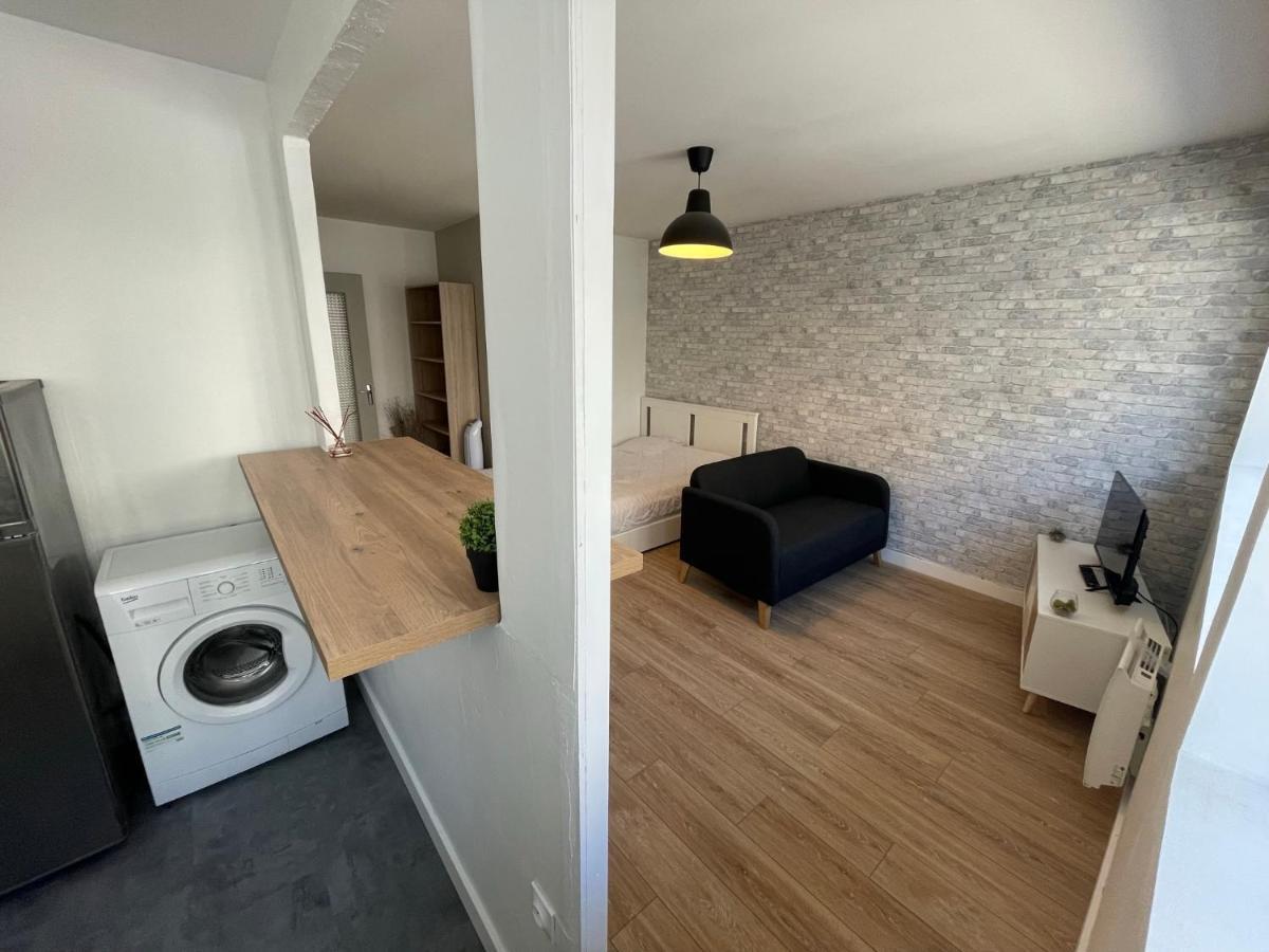 Apartamento Studio&Parking privé Centre Orléans tram au pied Exterior foto